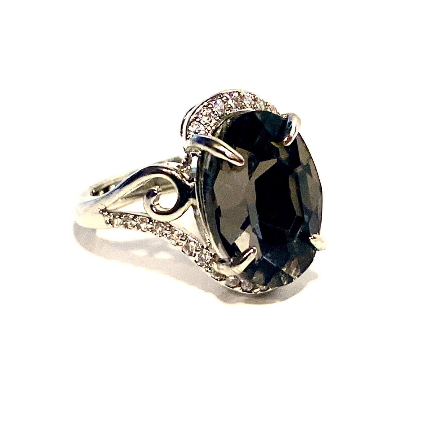 Ring platinum rhinestones