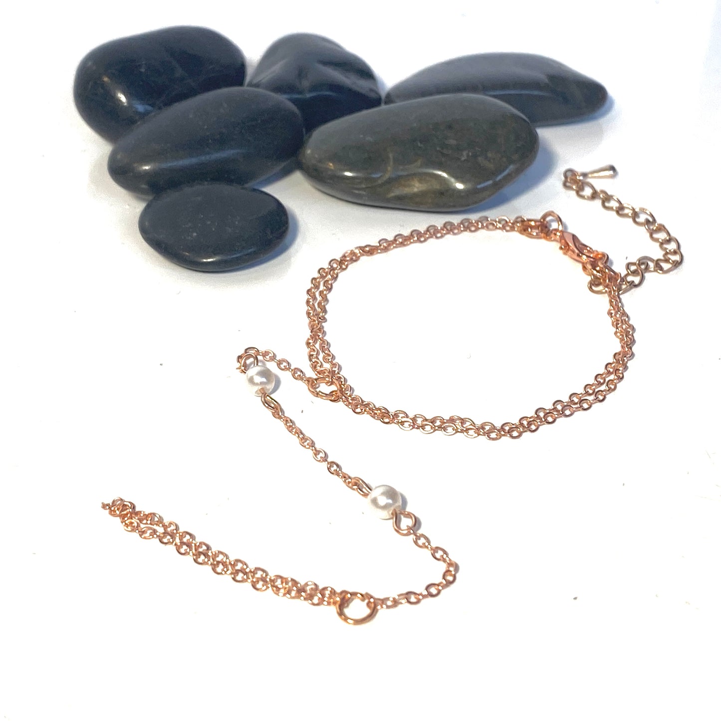 Armband kedjor Roseguld vita pearls