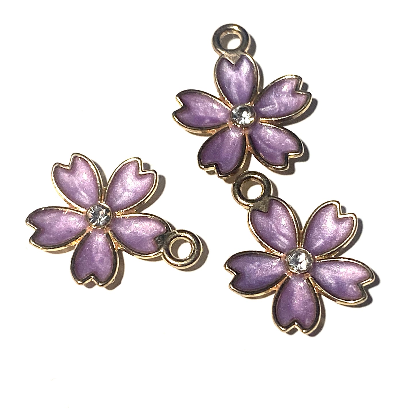 Berlocker Lila blommor