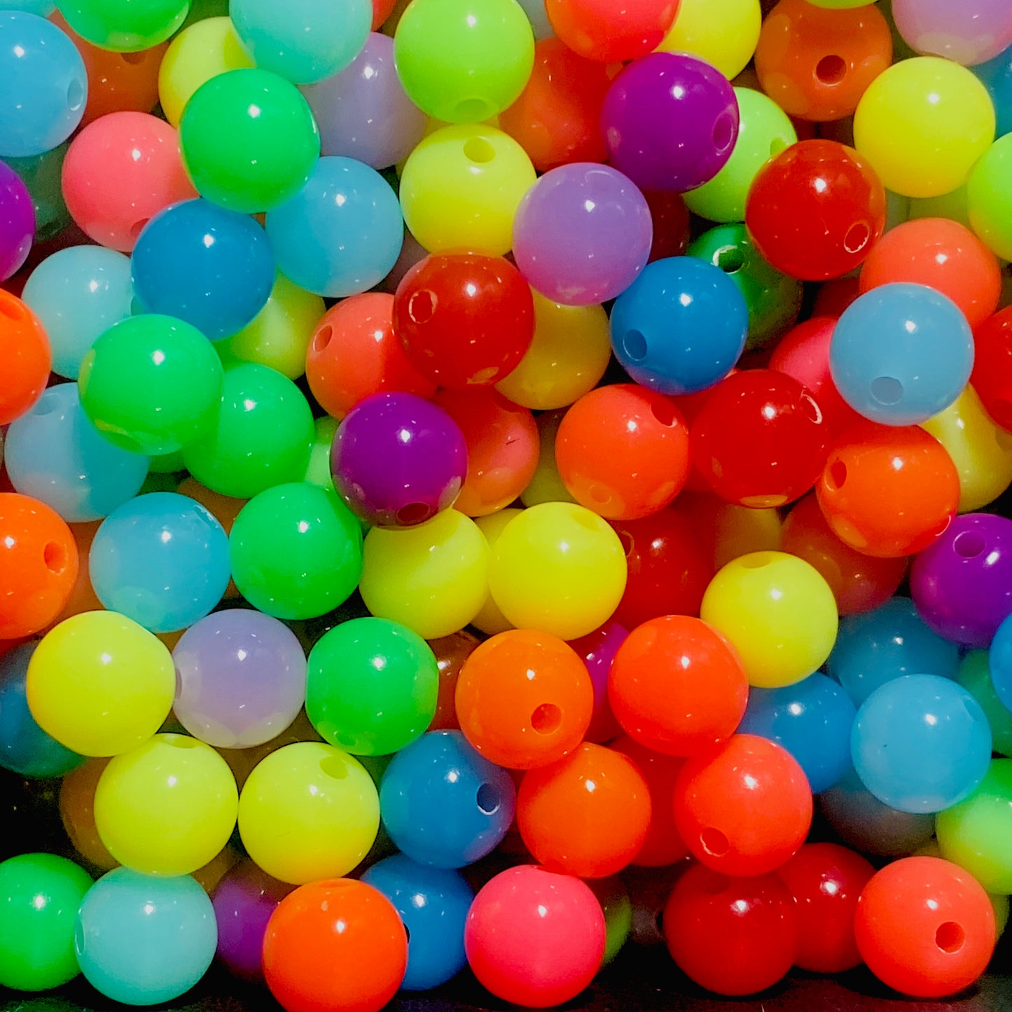 Acrylic beads Neon colors 8mm