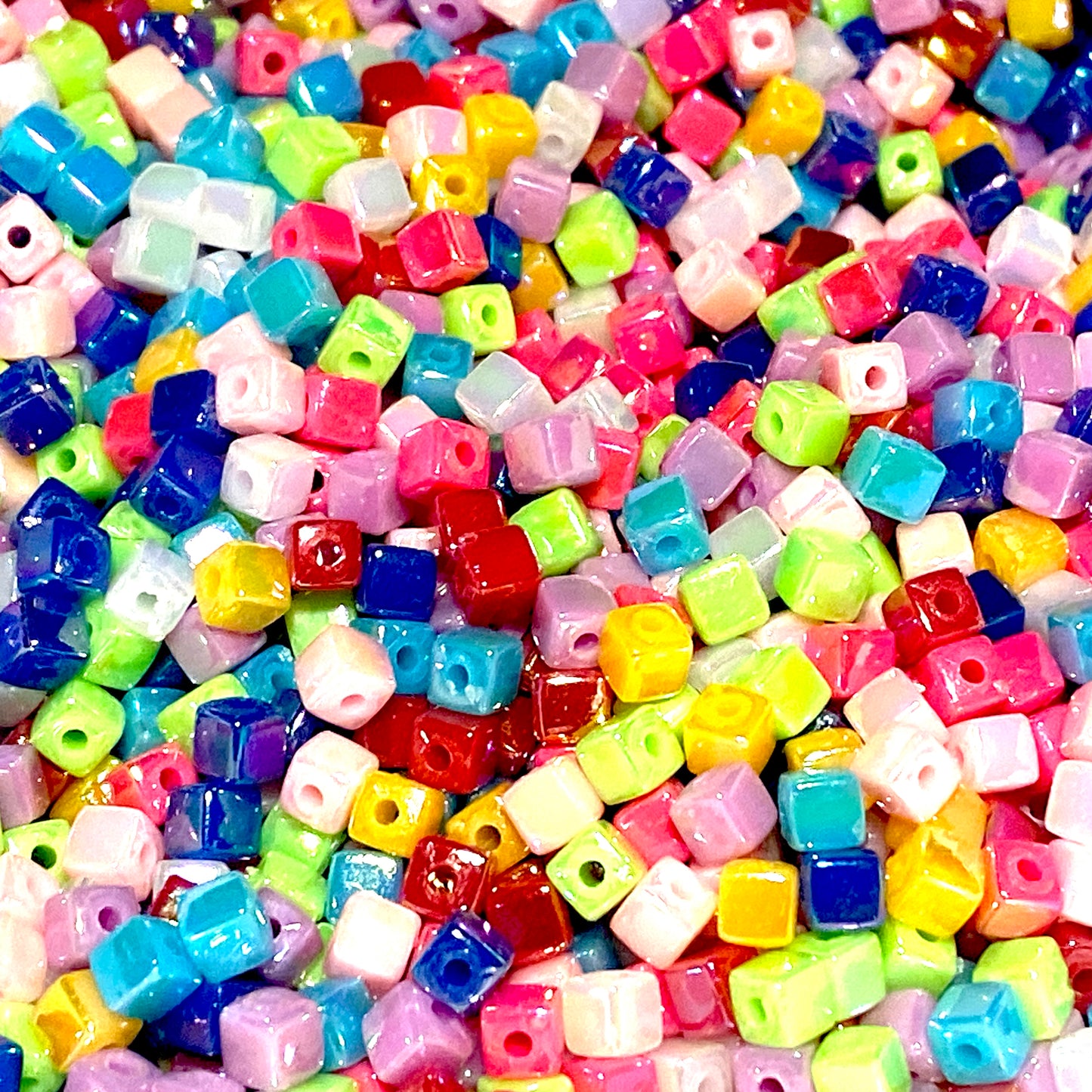 Acrylic beads small cubes