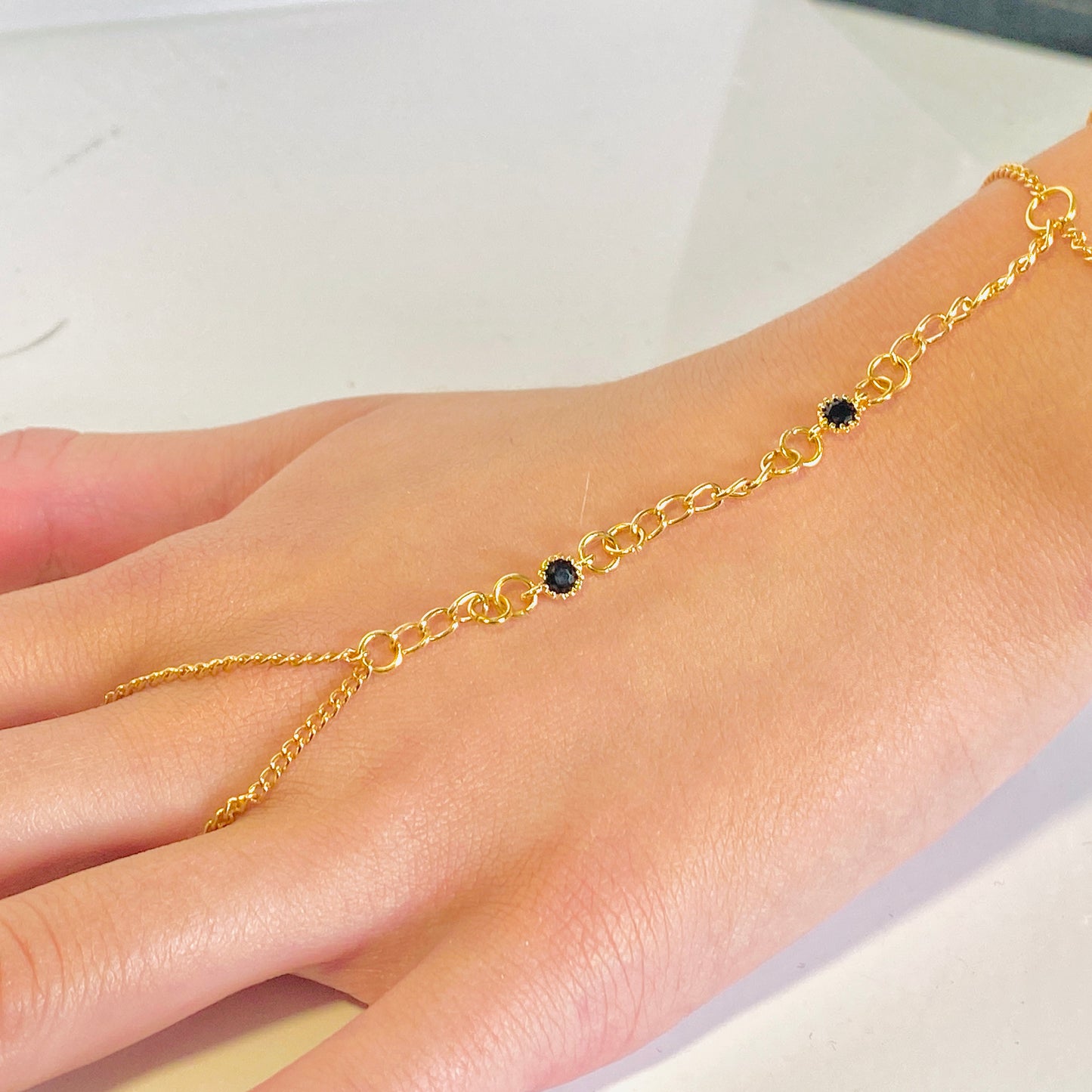 Armband guld kedjor med cubic zirconia länkar