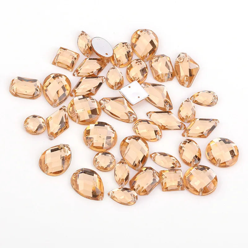 Mixed packaging with rhinestones in different shapes