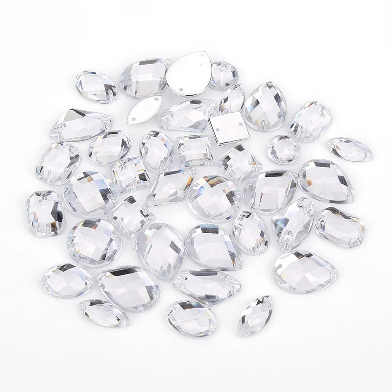 Mixed packaging with rhinestones in different shapes