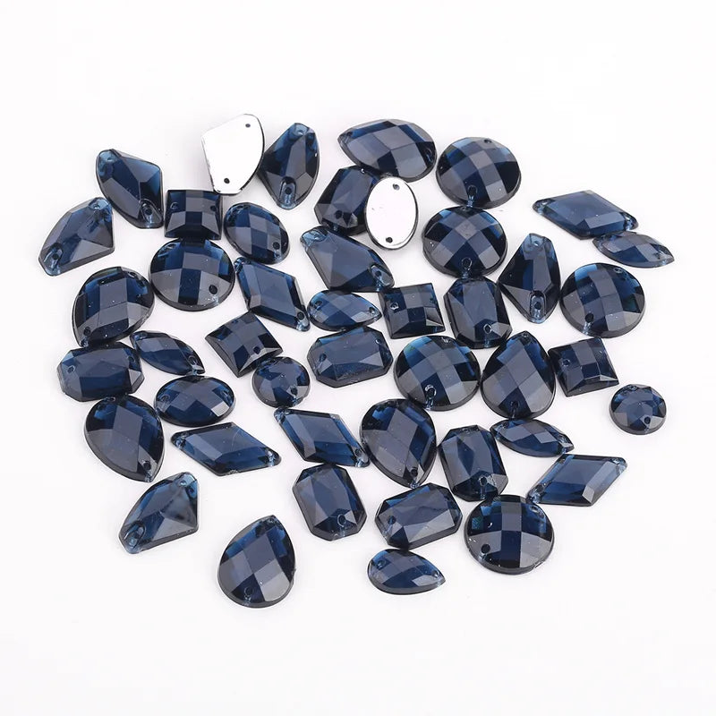 Mixed packaging with rhinestones in different shapes