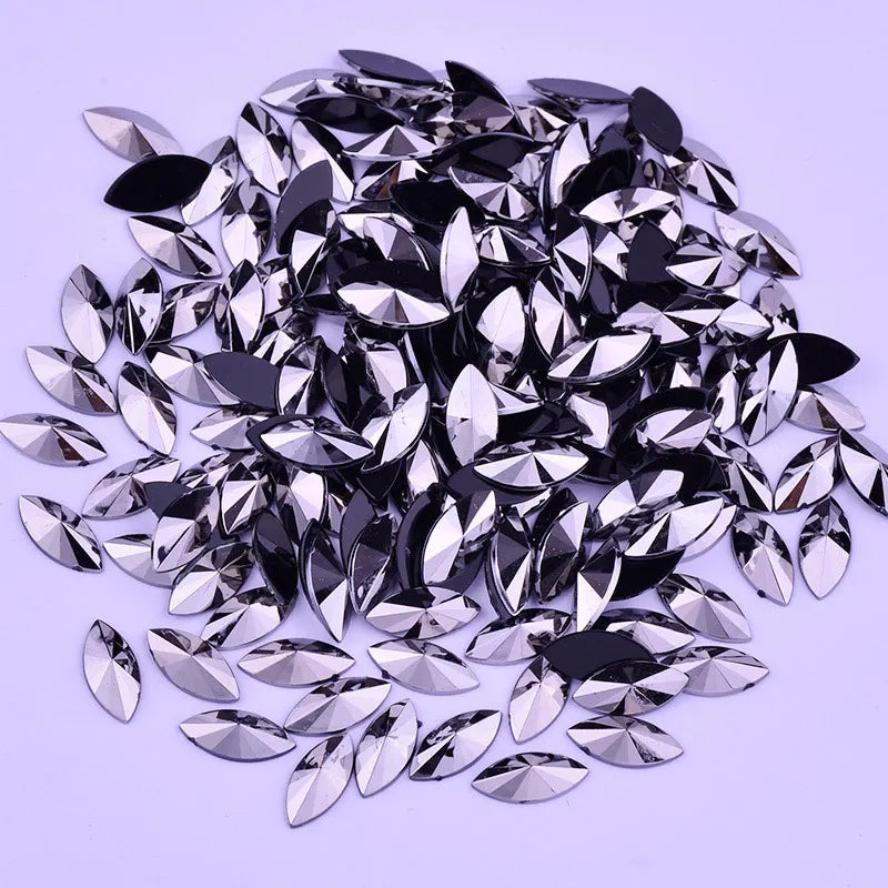 Strass stenar " hästöga"