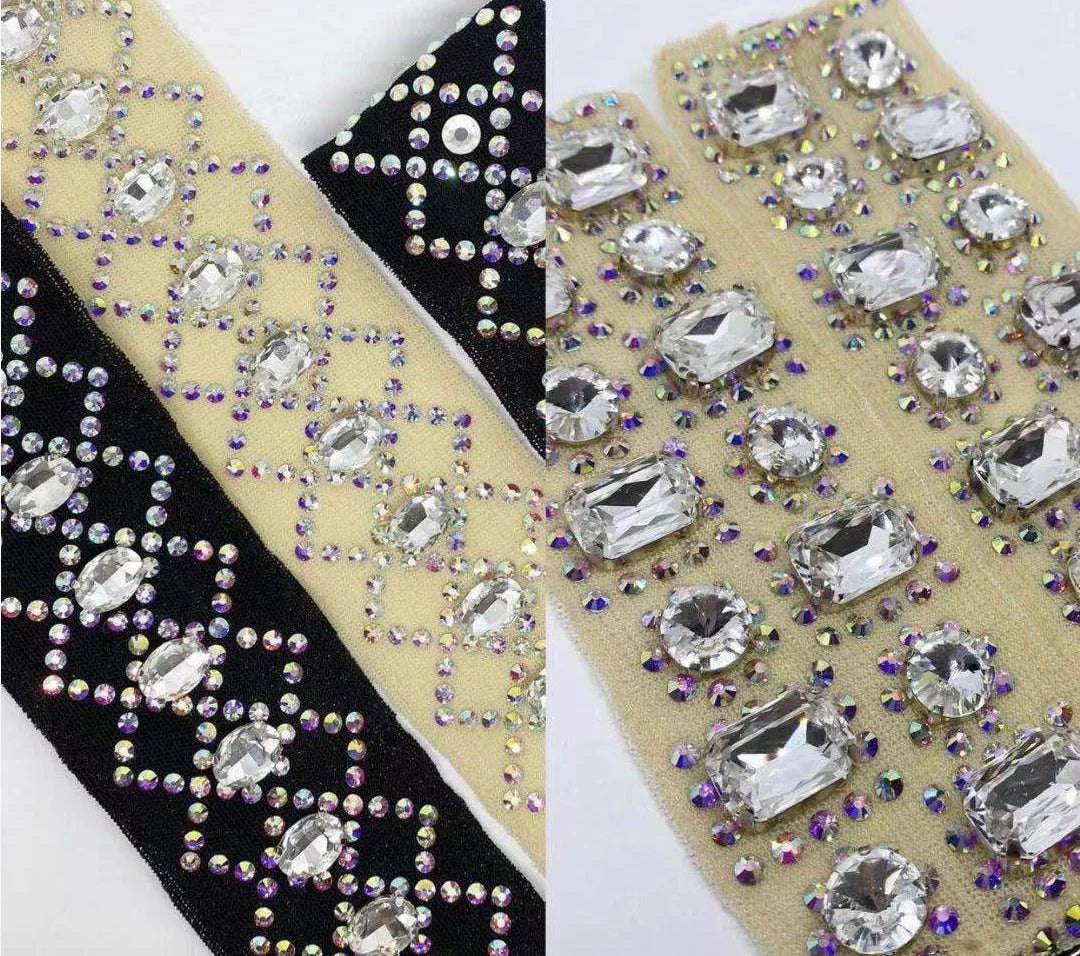 Droppformade strass stenar man syr fast