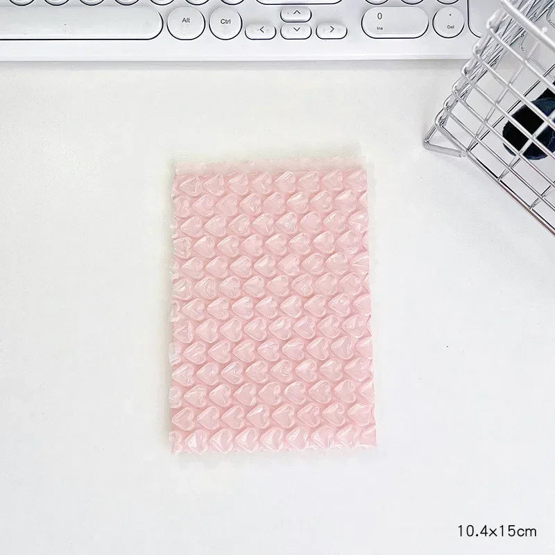 20-pack med bubbelplast fickor med hjärtan