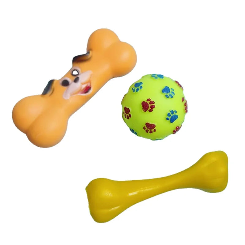 paket med olika leksaker