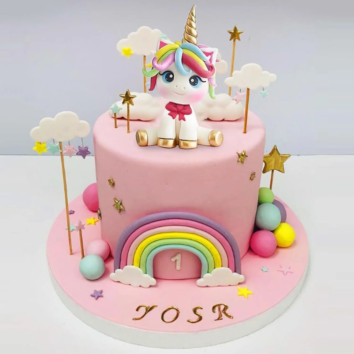 dekoration tårta unicorn
