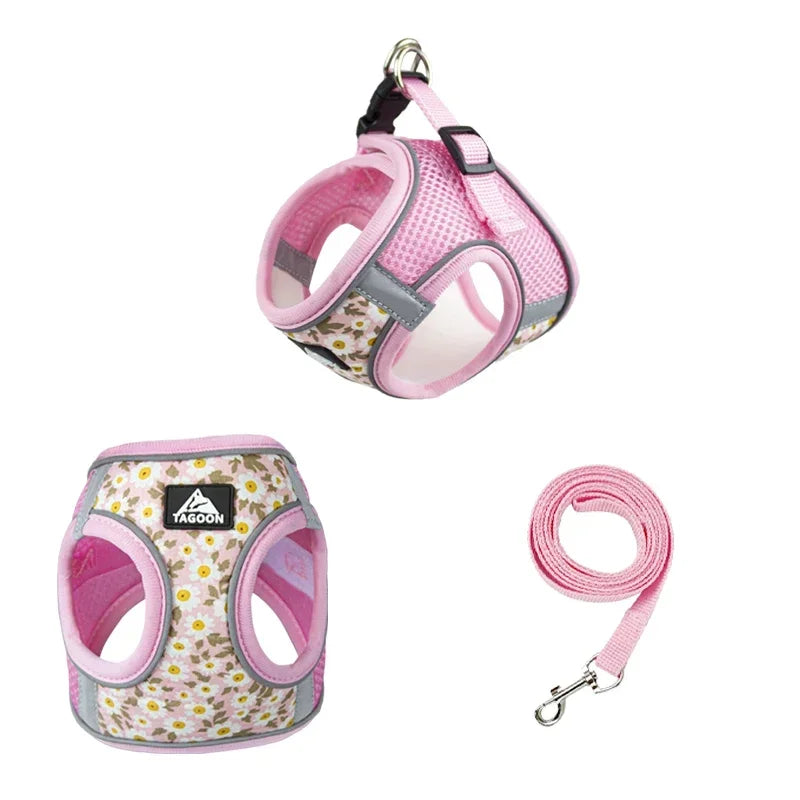 Dog harness/vest in different patterns