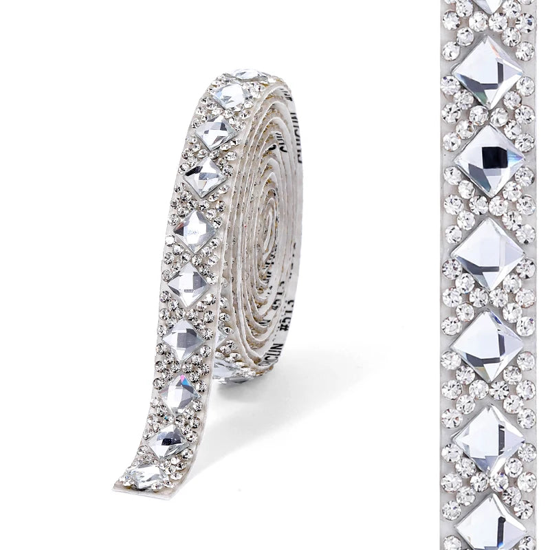 Strass tejp med strass plattor