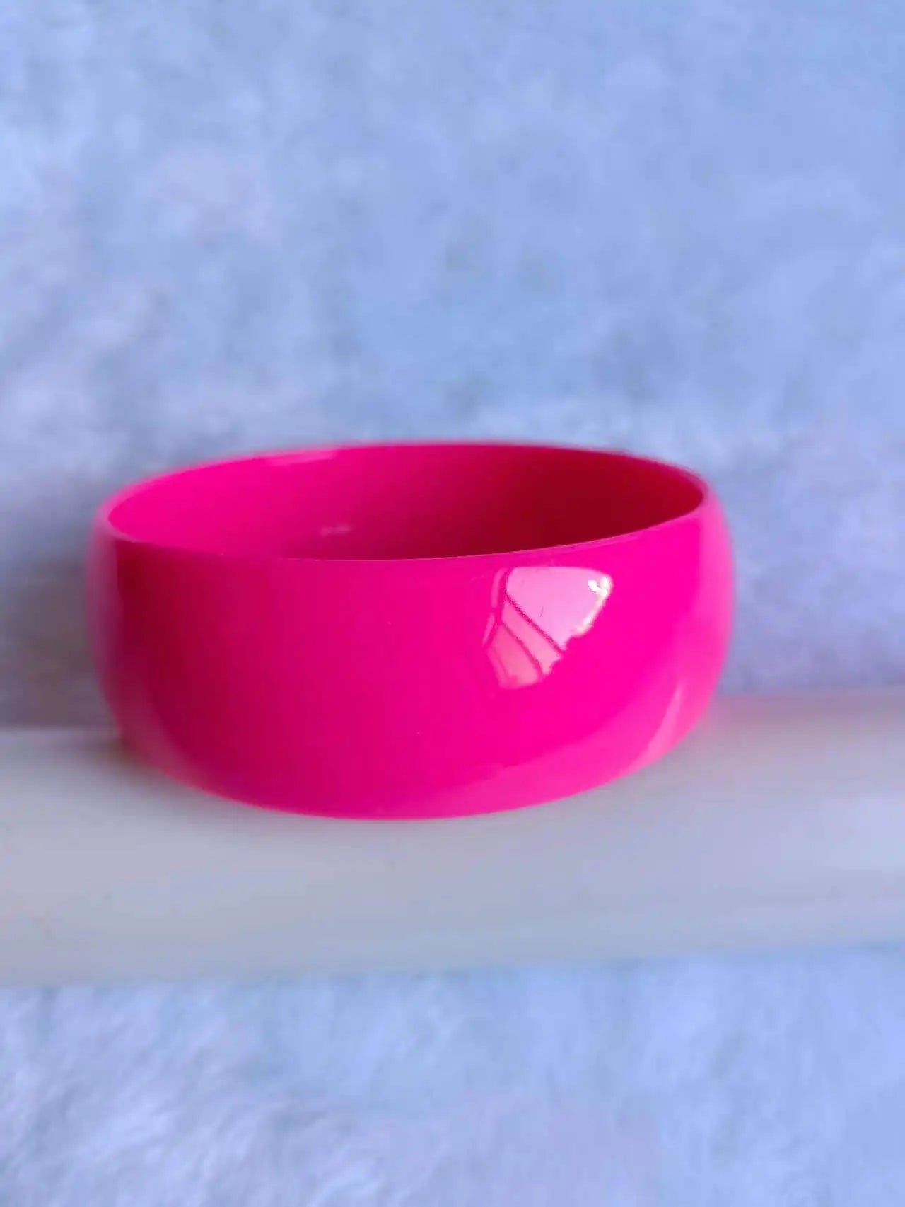 Bred acrylic armband candy color