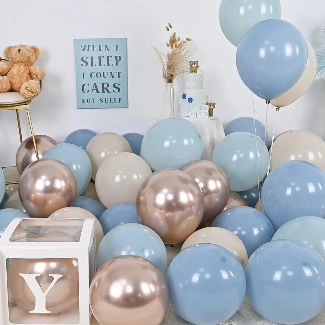 Ballong paket 136st i Blå vit och ivory