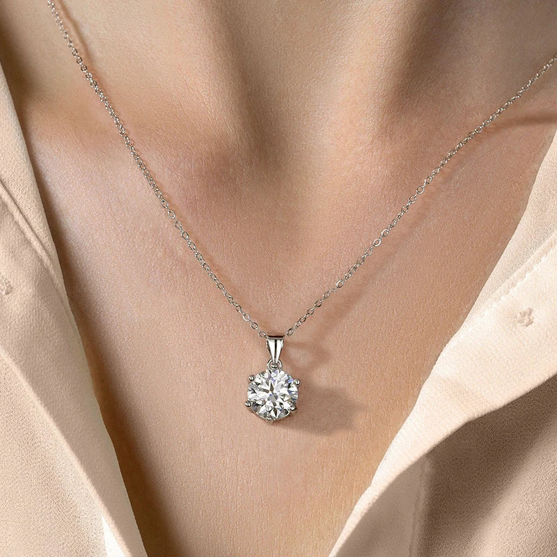 Halsband med berlock Diamant Moissanite