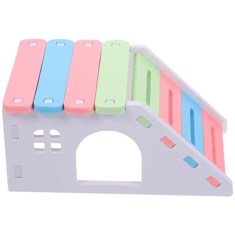 Crawl into hamster hut