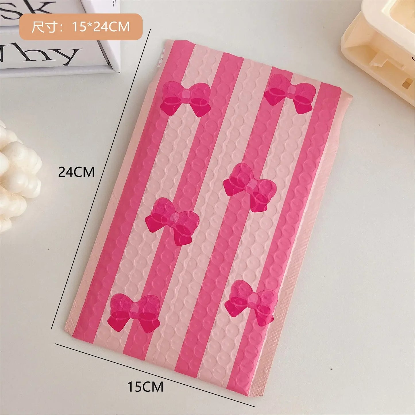 10-pack vadderade kuvert med rosetter