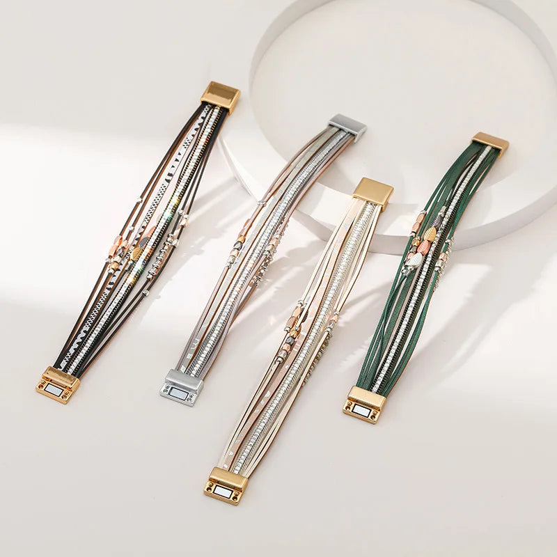 Bohemian läder armband utsmyckad med pärlor