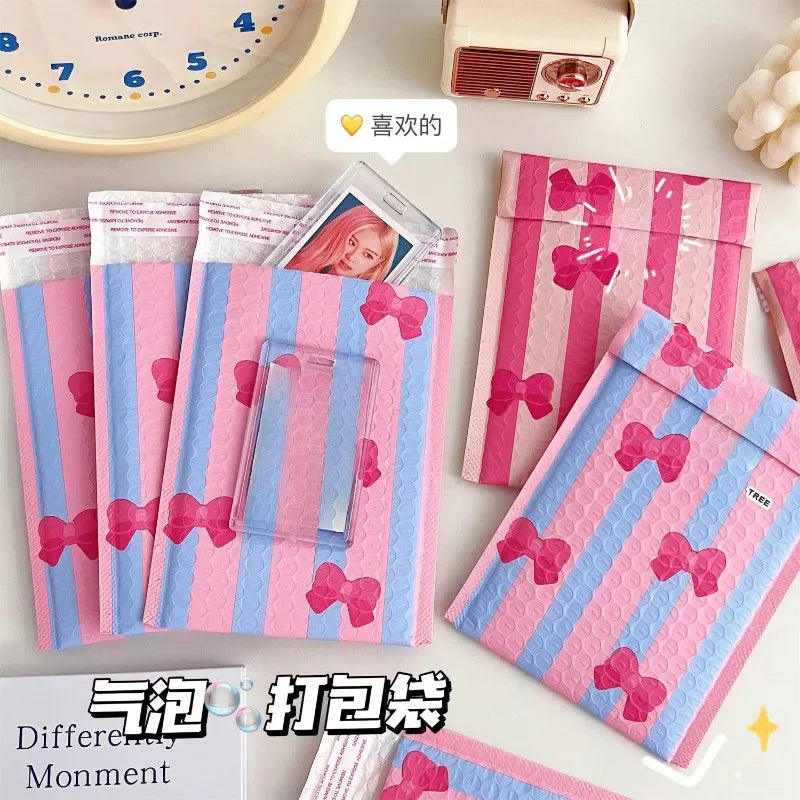 10-pack vadderade kuvert med rosetter