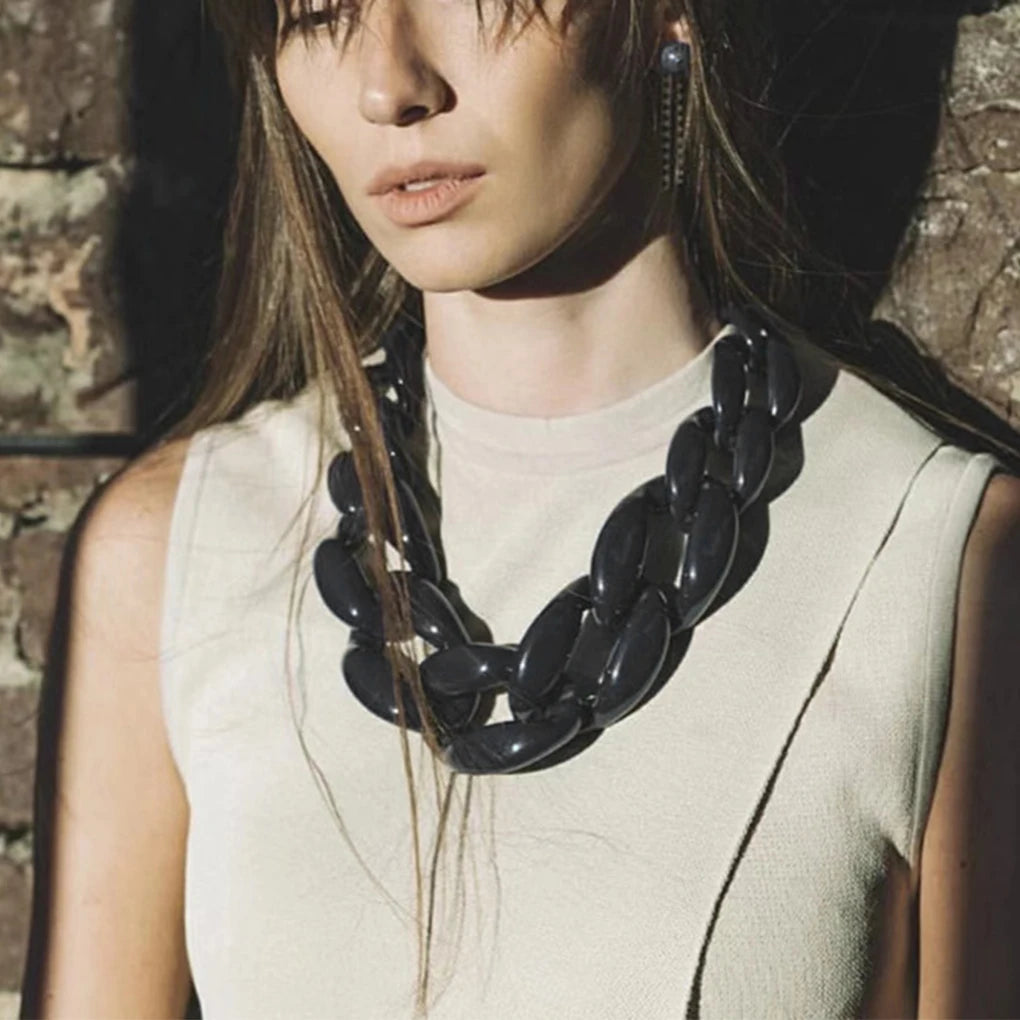 Fashion halsband grov bred akryl kedja