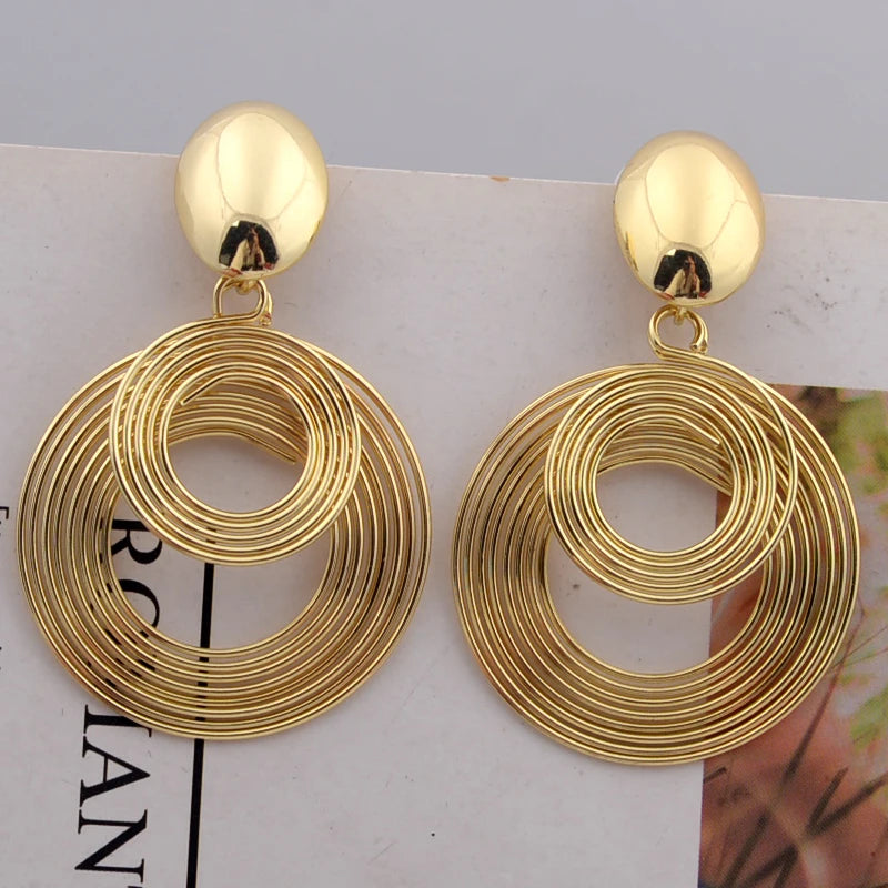 Trendiga örhängen med ringar Ljusguld/silver