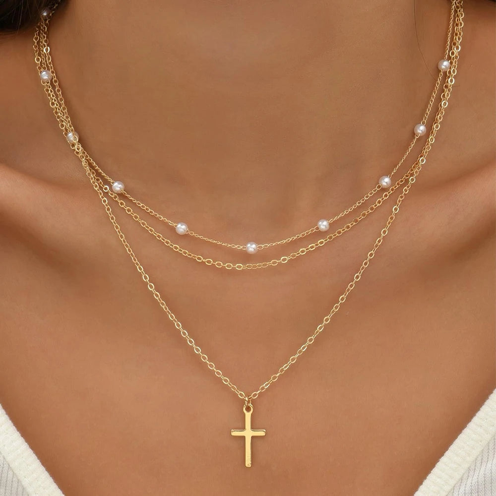 halsband 18k guld med sötvatten pärlor