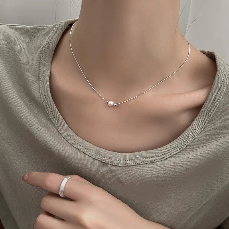sterling silver necklace with pearl