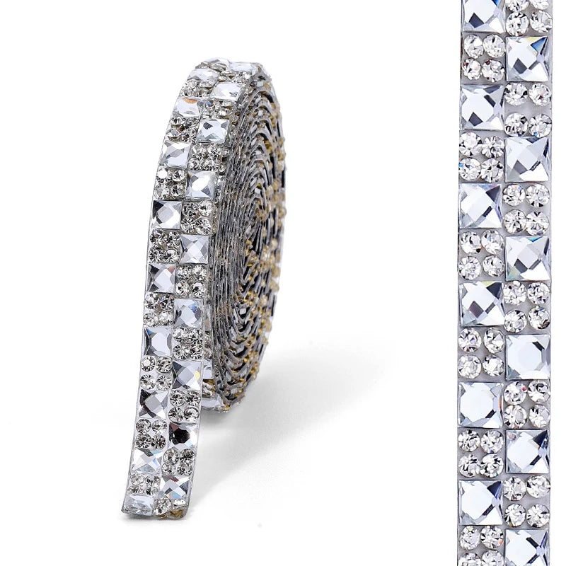 Strass tejp med strass plattor