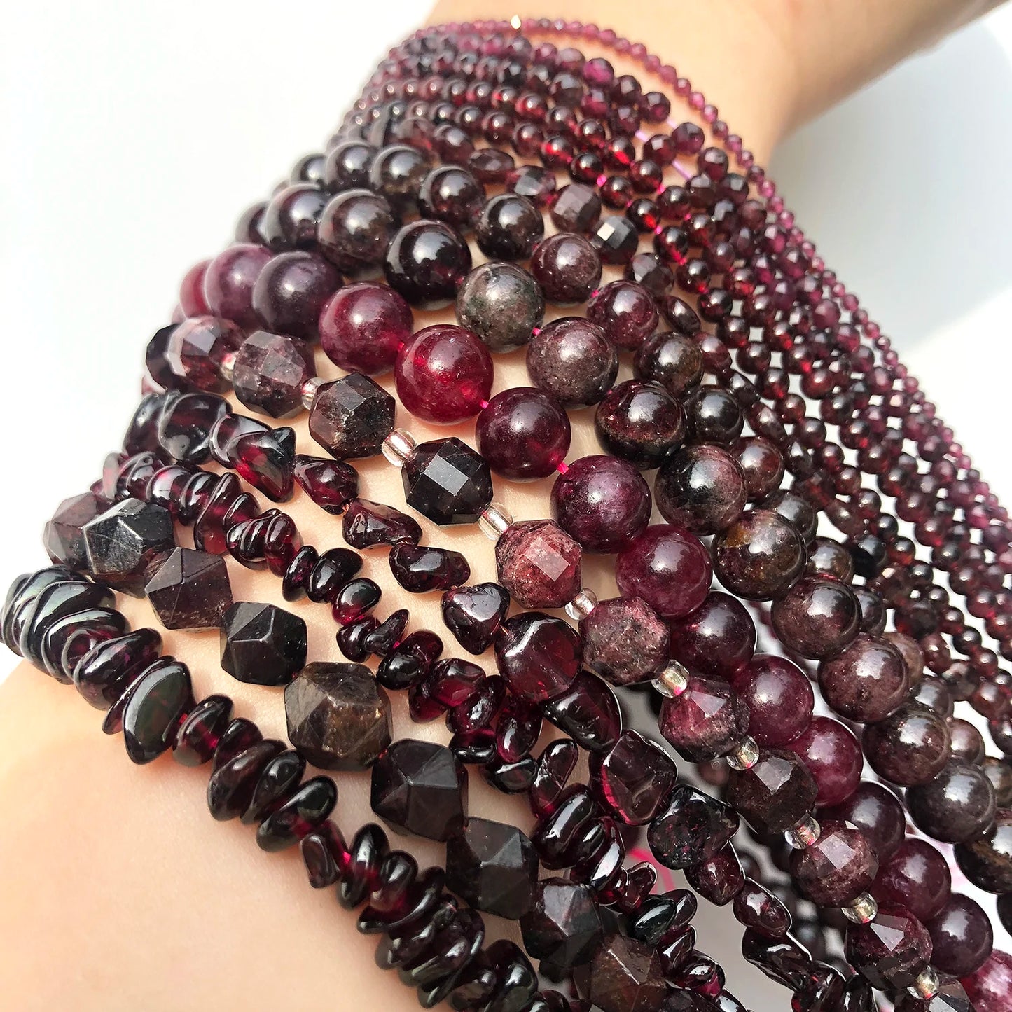 Naturel Garnet ädelsten pärlor
