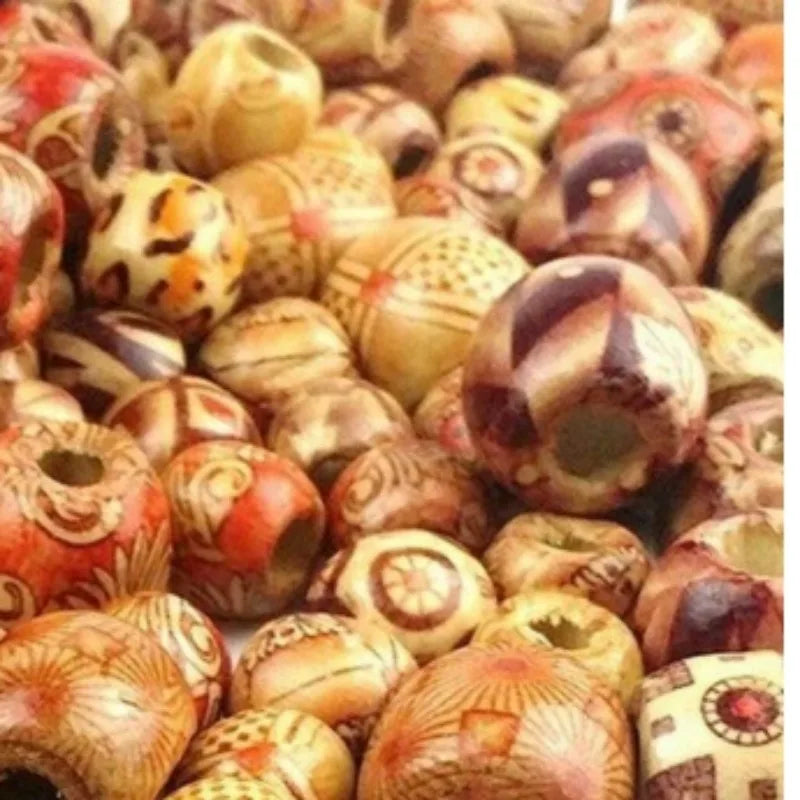 Trä pärlor i olika mönster