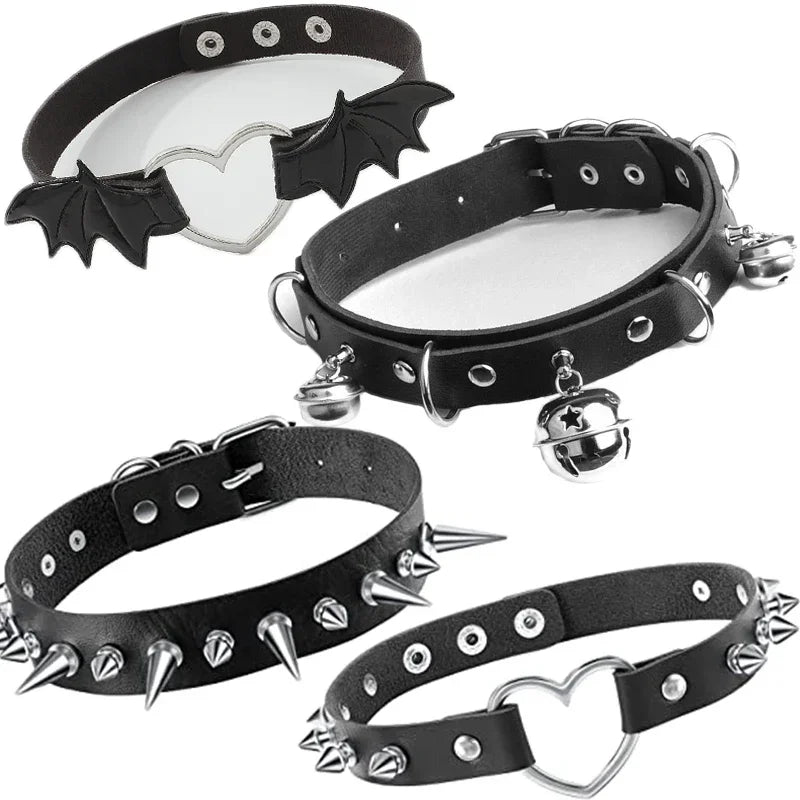 Halsband i Goth/punk stil