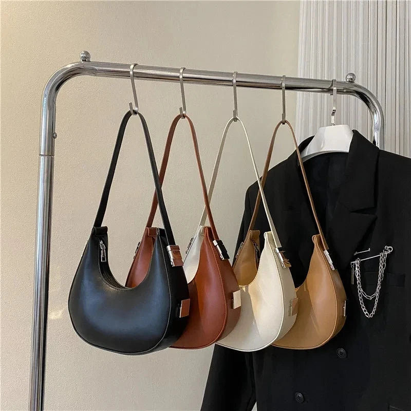 A chic Hobo Handbag