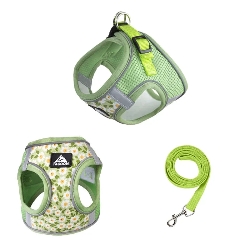 Dog harness/vest in different patterns