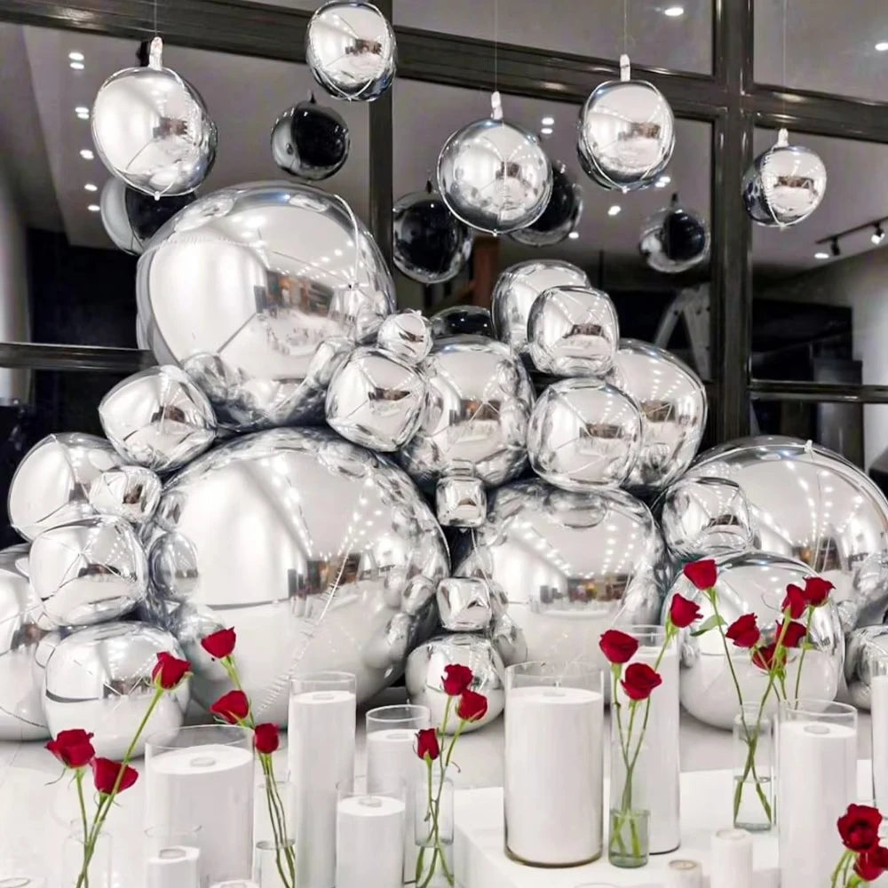 Stora metallic färgade ballonger