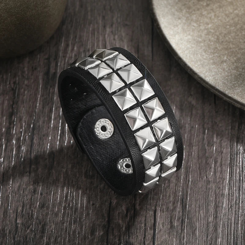 Goth punk leather bracelet with rivets buckle in different colors