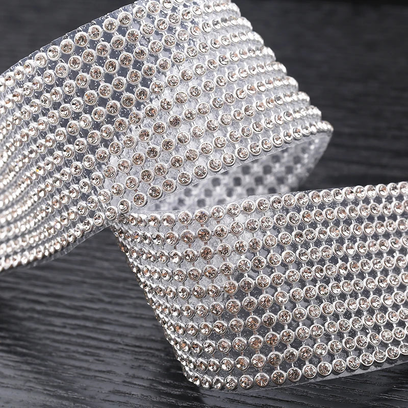 Strassband med glas stenar