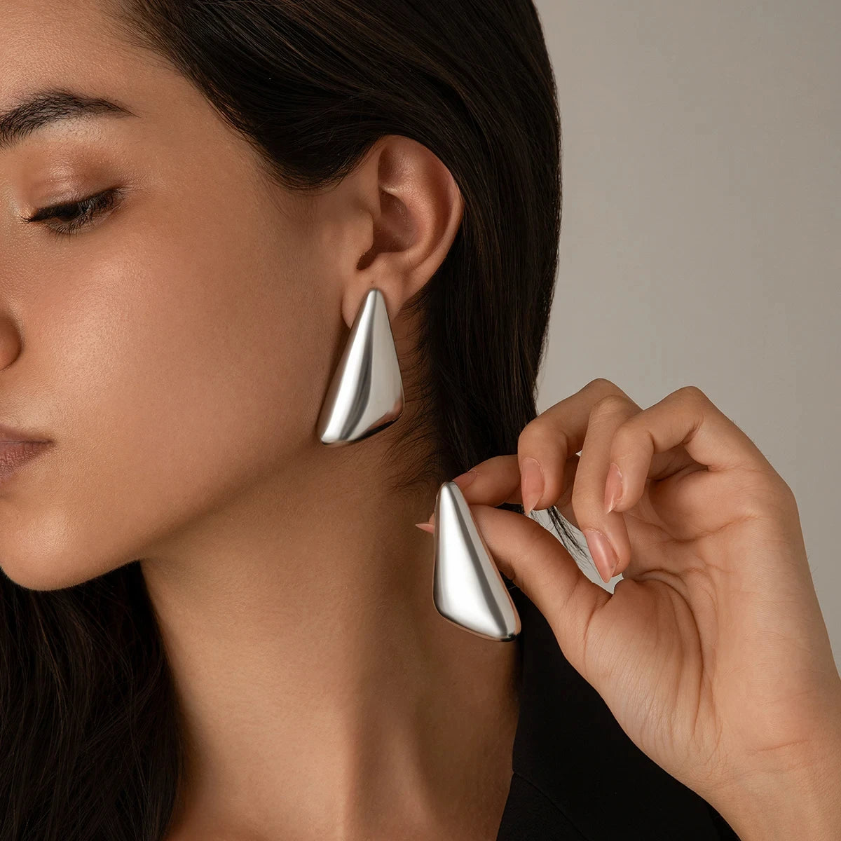 Fashion design earrings triangle shaped Gold/silver
