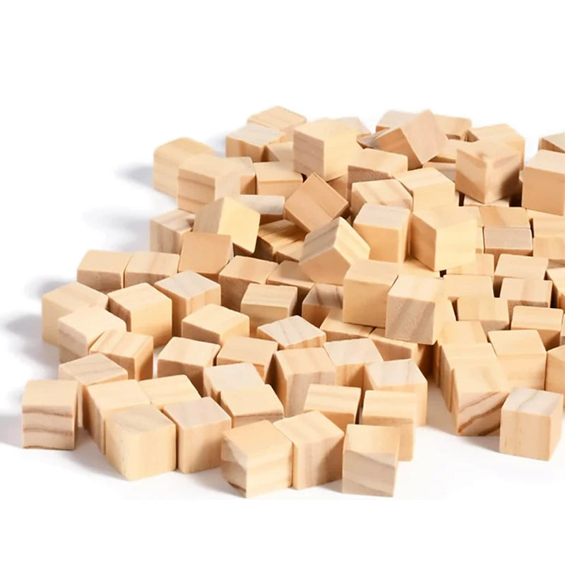 Wooden cubes 1.5cm
