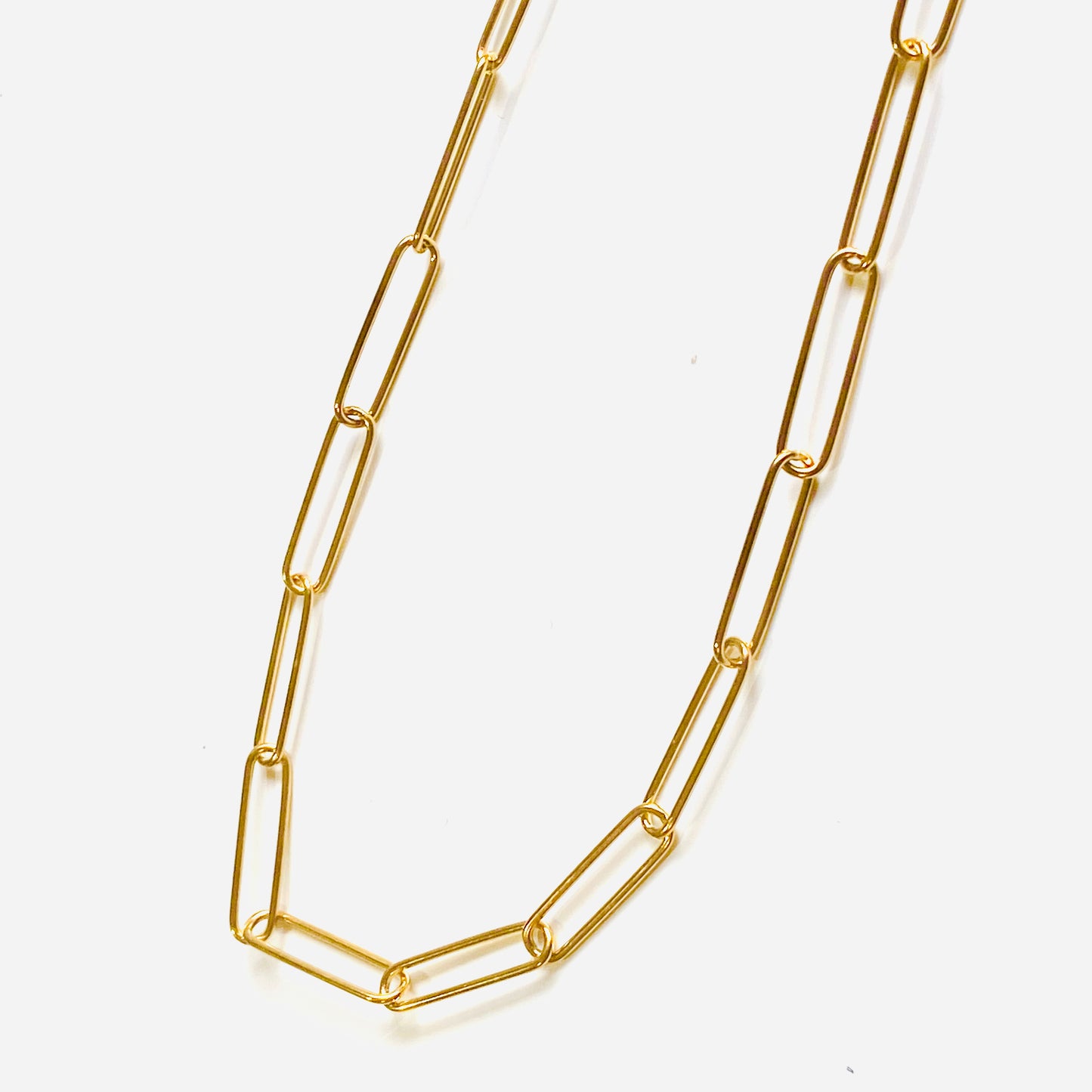 Paper clip chain halsband