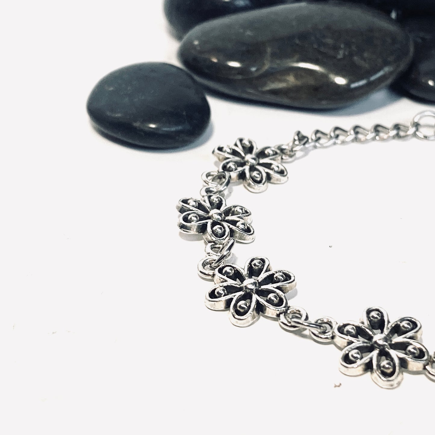 Fotlänk silver blommor