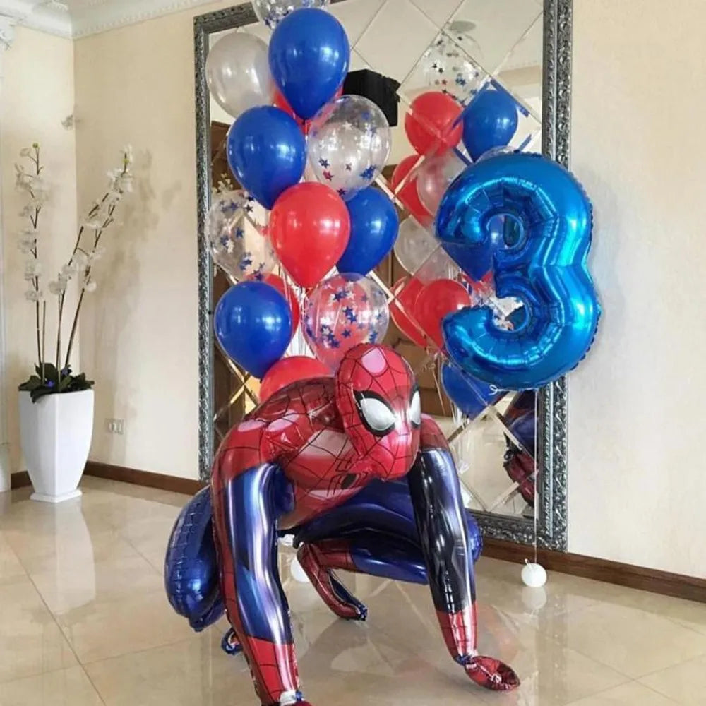 Olika ballonger med spindelmannen