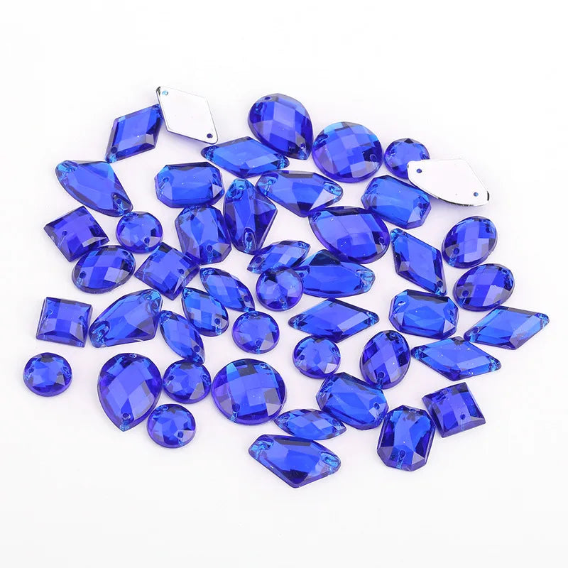 Mixed packaging with rhinestones in different shapes