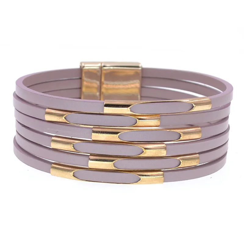 Läderarmband med guld metall och snaplock lås