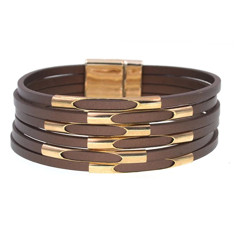 Läderarmband med guld metall och snaplock lås