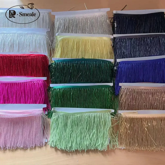 Tassel med tub pärlor på längd
