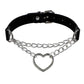 Halsband i Goth/punk stil