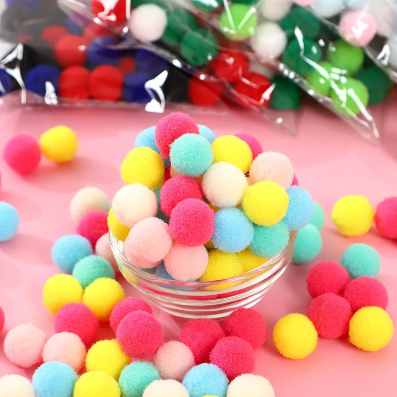 100-pack small pom poms