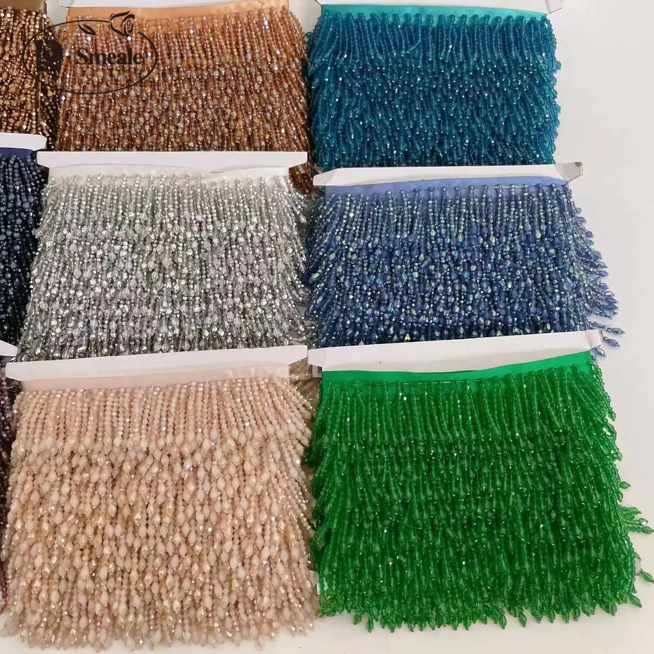 Tassel med pärlor längd 91cm