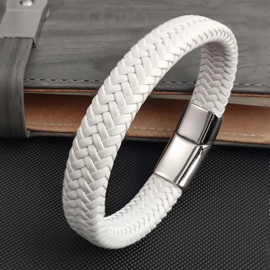 Armband vit flätad läder