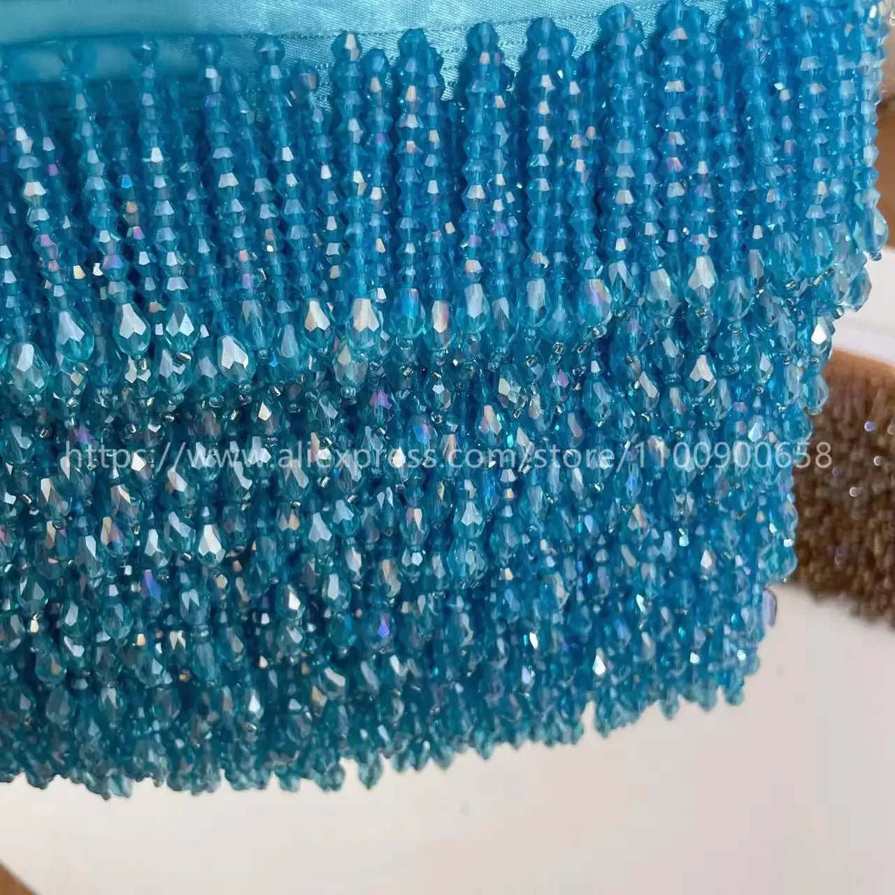 Tassel med pärlor längd 91cm